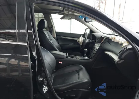 2013 Infiniti G37 Journey z USA, uszkodzony, nr VIN JN1CV6AP3DM721170